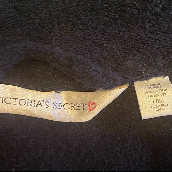 Solid black Victoria’s Secret, 100% cotton belted robe - Picture 6 of 9
